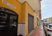 Local comercial en venta con 30m² en Almería, Calle de Gibraltar Español foto