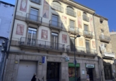 Local comercial en venta con 100m² en Tàrrega, carrer de sant pelegrí, 25300 foto