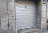 Local comercial en venta con 100m² en Tàrrega, carrer de sant pelegrí, 25300 foto