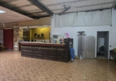 Local comercial en venta con 188m² en Alcalá de Guadaíra foto