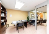 Oficina en venta con 233m² en Madrid, en la zona de Vallehermoso, Avenida de Pablo Iglesias foto