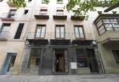 Edificio en venta con 774m² en Olot, Carrer Sant Rafel foto