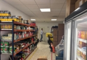 Local comercial en venta con 412m² en Sevilla, en la zona de Cerro de la Florida, Calle José María Moreno Galván foto
