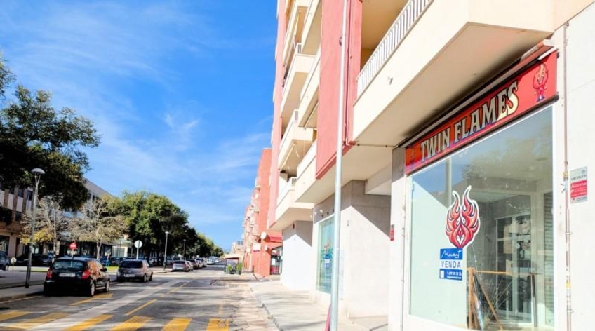 Local comercial