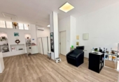 Local comercial en venta con 54m² en Sevilla, en la zona de Hermandades-La Carrasca, Calle Mar Rojo foto