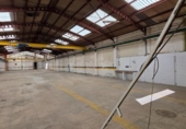 Nau Industrial
en venda
amb 920m² a Paterna, Calle Ciudad de Elda foto