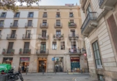 Edificio en venta con 626m² en Barcelona, en la zona de Barri Gòtic, Plaça de Sant Miquel foto