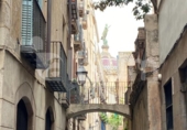 Edificio en venta con 626m² en Barcelona, en la zona de Barri Gòtic, Plaça de Sant Miquel foto