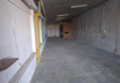 447m² warehouse industrial for sale in Málaga, in the area of The Meadows, Calle Bruselas photo