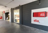 Local comercial en venta con 944m² en Casar, Calle Ronda del Pilar foto