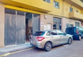 Local comercial en venta con 96m² en San Cristóbal de La Laguna, Calle San Patricio foto
