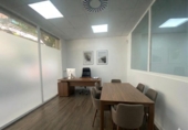Local comercial en venta con 104m² en Benetúser, Calle Ramón Navarro foto