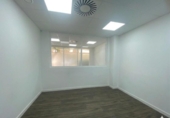 Local comercial en venta con 104m² en Benetúser, Calle Ramón Navarro foto