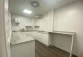 Local comercial en venta con 104m² en Benetúser, Calle Ramón Navarro foto