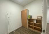 Local comercial en venta con 104m² en Benetúser, Calle Ramón Navarro foto