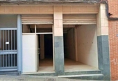 Local comercial en venta con 151m² en Alicante foto