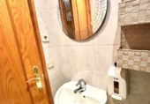 Oficina en alquiler con 122m² en Madrid, en la zona de Ríos Rosas foto