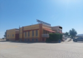 736m² restaurant for sale in Valdepeñas photo