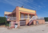 736m² restaurant for sale in Valdepeñas photo