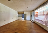 Local comercial en venta con 46m² en Barcelona, en la zona de Vilapicina i la Torre Llobeta foto