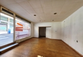 Local comercial en venta con 46m² en Barcelona, en la zona de Vilapicina i la Torre Llobeta foto
