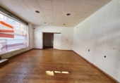 Local comercial en venta con 46m² en Barcelona, en la zona de Vilapicina i la Torre Llobeta foto