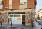 Local comercial en venta con 46m² en Barcelona, en la zona de Vilapicina i la Torre Llobeta foto
