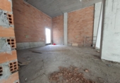 Local comercial en venta en Santiago de Compostela, en la zona de Os Campos da Choupana foto