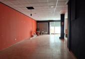 Local comercial
en venda
amb 122m² a Huéscar foto