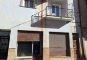 Local comercial
en venda
amb 122m² a Huéscar foto