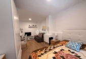 Local comercial en venta con 47m² en Madrid, en la zona de Pinar del Rey, Calle de Ángel Luis de la Herrán foto