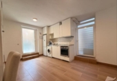 Local comercial en venta con 47m² en Madrid, en la zona de Pinar del Rey, Calle de Ángel Luis de la Herrán foto