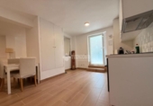 Local comercial en venta con 47m² en Madrid, en la zona de Pinar del Rey, Calle de Ángel Luis de la Herrán foto