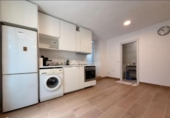 Local comercial en venta con 47m² en Madrid, en la zona de Pinar del Rey, Calle de Ángel Luis de la Herrán foto