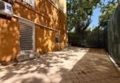 Local comercial en venta con 47m² en Madrid, en la zona de Pinar del Rey, Calle de Ángel Luis de la Herrán foto