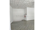 Local comercial en venta con 60m² en Coria foto