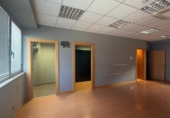 313m² entrepôt industriel pour vente à Beriáin, Polígono Industrial Morea Sur photo