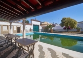572m² entrepôt industriel pour vente à Aguilar de la Frontera, Calle Monturque photo