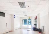 Local comercial en venta con 241m² en Cartagena, en la zona de Urbanización Mediterráneo, Avenida de Colón foto