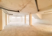 Local comercial en venta con 150m² en Monóvar foto