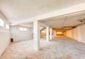 Local comercial en venta con 150m² en Monóvar foto