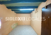 Local comercial en venta con 192m² en Barcelona, en la zona de Hostafrancs, Carretera de la Bordeta foto
