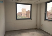 Oficina
en venda
amb 166m² a Sevilla, a la zona de Santa Clara, Calle Macedonia foto