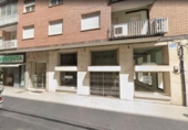 Local comercial en venta con 450m² en Burgos, en la zona de Vadillos, avda. reyes católicos foto