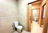 261m² commercial premises for sale in Valencia, photo