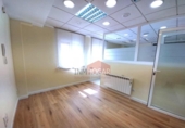 Oficinas en venta con 129m² en Ávila foto