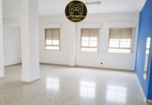 90m² commercial premises for sale in Jaén photo
