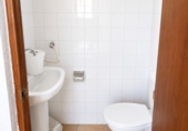 90m² commercial premises for sale in Jaén photo