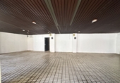 Local comercial en traspaso con 65m² en Marbella foto