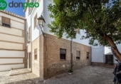 335m² building for sale in Granada, in the area of Albaicín, Placeta del Cristo de las Azucenas photo